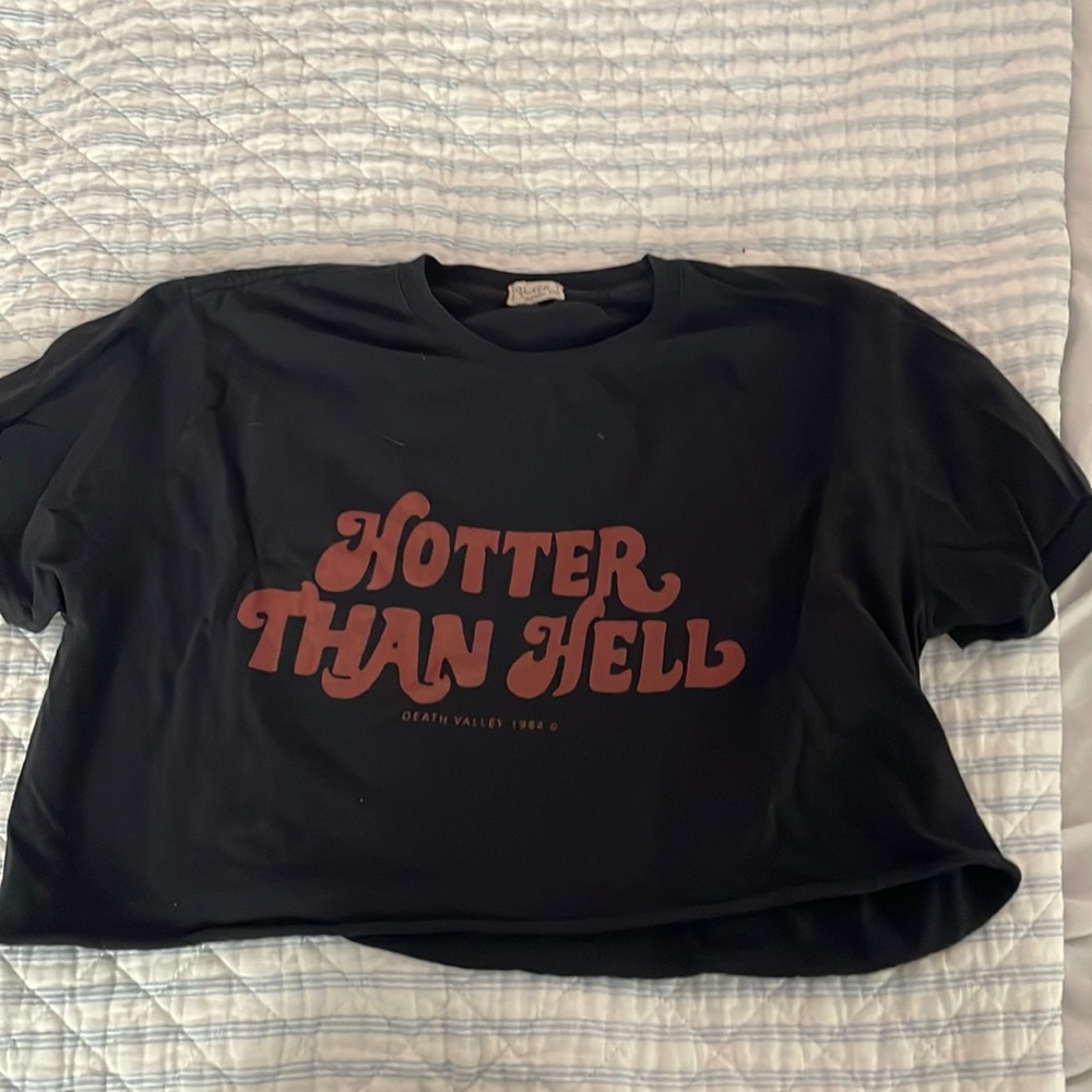 BRANDY MELVILLE HOTTER THAN HELL CROP TOP